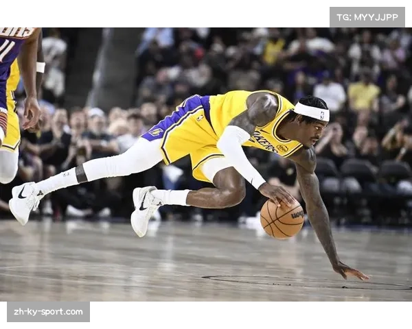 湖人进攻火力强劲但防守稳定性不足 面对强队胜率待提升 湖人进攻火力强劲但防守稳定性不足 面对强队胜率待提升